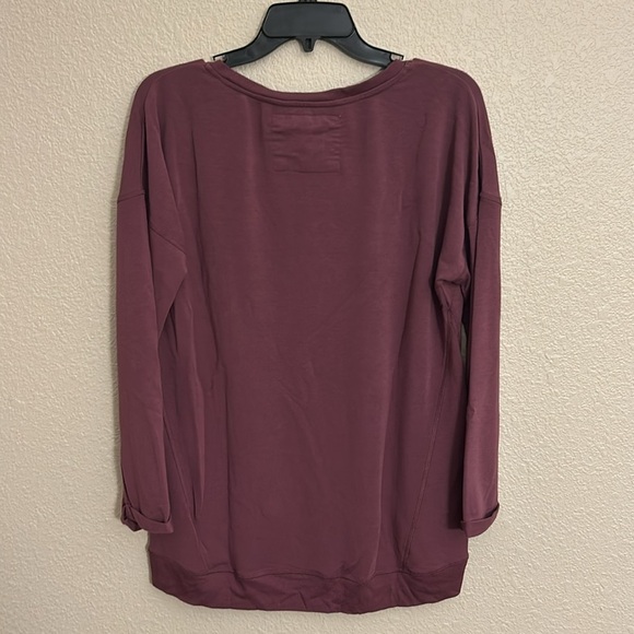 Juniors long sleeve thin purple sweatshirt size medium. - Picture 3 of 4